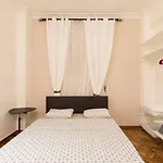 Victoria Studio