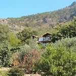 Villa Kazaviti