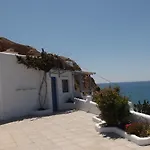 Oneiro Milos