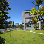 New南海凱歌民宿獨棟庭園別墅 1烤肉打牌歡唱 2寵物友善 3聰明包棟-依人數提供相對應床位及房間數4近市區東大夜市