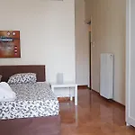Menta Errathens Apartment - Athens Center, 5 Bd, 2 Bath