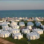 Leonanti Hotel