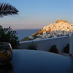 Lefkanthemo Hotel