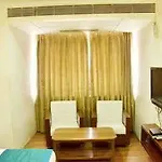 Oyo Rooms Near Gokul Das Hospital