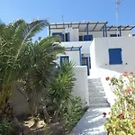 Marina'S Studios Serifos