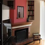 Romantic Apt With Penthouse & Acropolis View