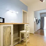 Athens Spacious Apartment