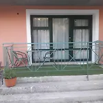 Spiro'S Apartment