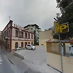 Castle View Apartment