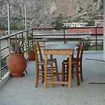 Akrotainaritis Apartments