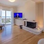 Rhea - Glyfada Sea View Apartment