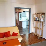 Ellinoroson Katexaki Apartment