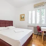 Victoria Grand Palace Apartments