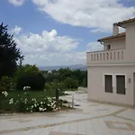 Villa Trilofos Sea View