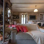 Luxury Stonehouse Verga