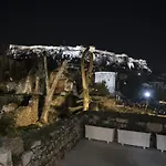 Aerides 3 Luxury Suites