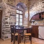 Vouno Village Apartments