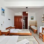 Nikolas Naousa Guesthouse