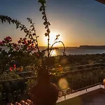 Ampoulos Rooms & Apartments