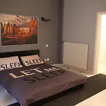Kallithea Studio
