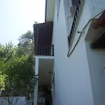 Milina Apartments