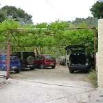 Ro Apartments