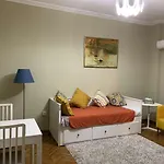 Uoohome Superior Comfort Calming Apartment