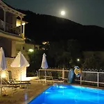 Rouda Bay Hotel