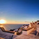 Beautiful Oia Villa