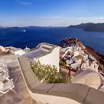 Beautiful Oia Villa