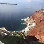 Fisherman'S Nest In Ammoudi Bay/Oia