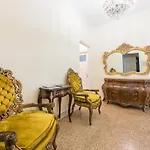 Victoria Queens Palace Apartments