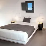 Alunia Incognito Suites (Adults Only)