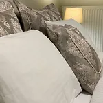 Sunrise Apartments