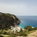 Bella Vista Suites