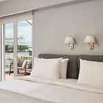 Fabulous 3Bd Apt Close To Kalimarmaro