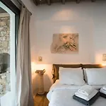 Luxury Athena Suite In Villa Georgia - Breathtaking Sea View And Pool Front