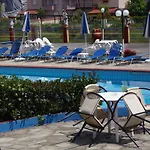 Great Alexander Hotel