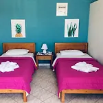 Golden Star Apartments