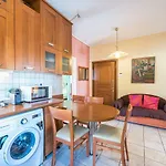 Two-Bedroom Apartment With Sea View In Paleo Faliro
