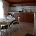 House Dilena Tsimtsiri