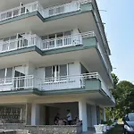 Prado Apartments