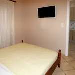 Rampelia Apartments