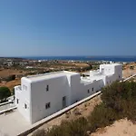 Niriides Luxury Villas