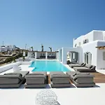 Villa Zircon