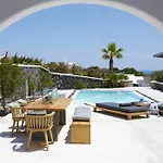 Amor Hideaway Villas