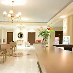 Royal Nidri Hotel & Apartments