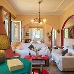 Alexandra Apartment