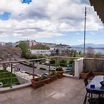 Leo Lux Apartment