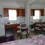Modern Studio Between The Beach And Square